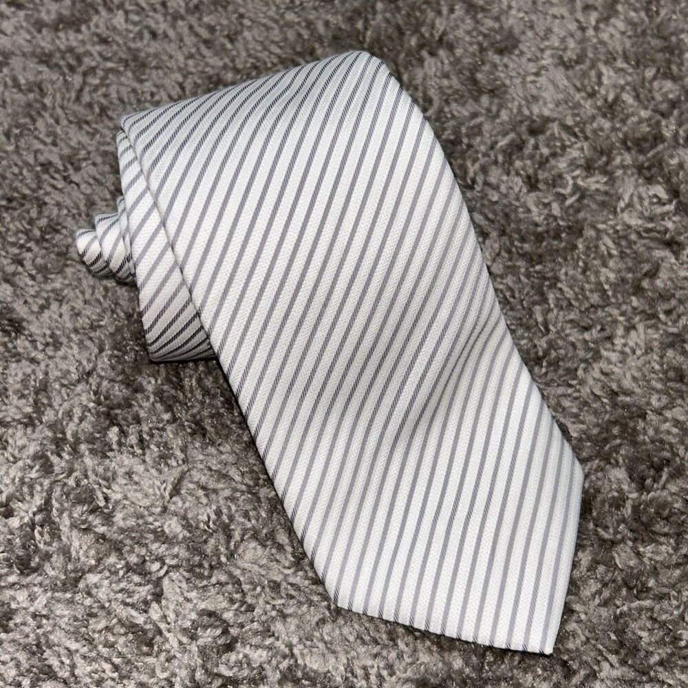 Brooks Brothers White Gray Striped Tie Silk Made In USA